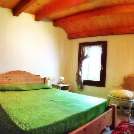 La Maisonnette Nocleg ze śniadaniem *
